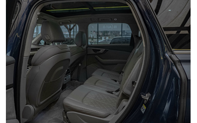 Audi SQ7 4.0TDI/Exclusive/Ambient/Distronic/Virtual/Камера - автомобили, коли, обяви за нови и употребявани 7