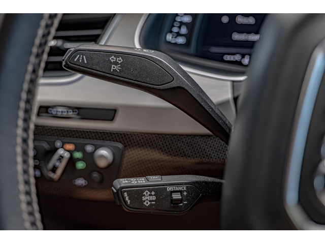 Audi SQ7 4.0TDI/Virtual/Carbon/HuD/Bose/Distronik/Lane Assist/Ambient/Камера - автомобили, коли, обяви за нови и употребявани 13