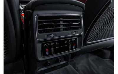 Audi SQ7 4.0TFSI NEWMod25* HUD* Laser* Pan - автомобили, коли, обяви за нови и употребявани 7