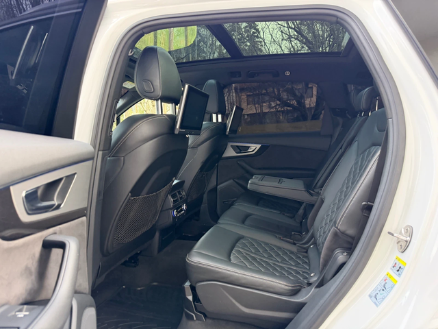 Audi SQ7 4.0TDI / TV / 7 МЕСТЕН - автомобили, коли, обяви за нови и употребявани 10