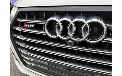 audi-sq7 - 4