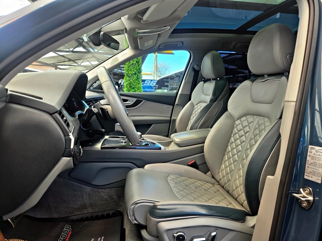 Audi SQ7 ! CERAMIC/EXCLUSIVE/DISTR/CAMERA/BOSE/PANO/ВАКУМ/L - автомобили, коли, обяви за нови и употребявани 14