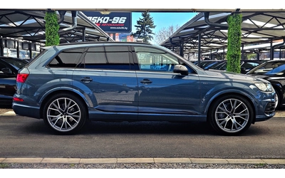 audi-sq7 - 3