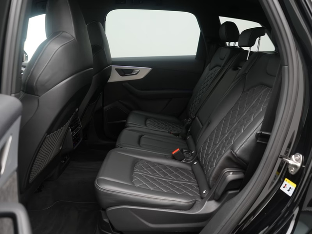 Audi SQ7 SQ7 4.0 TFSI V8 Quattro - автомобили, коли, обяви за нови и употребявани 9