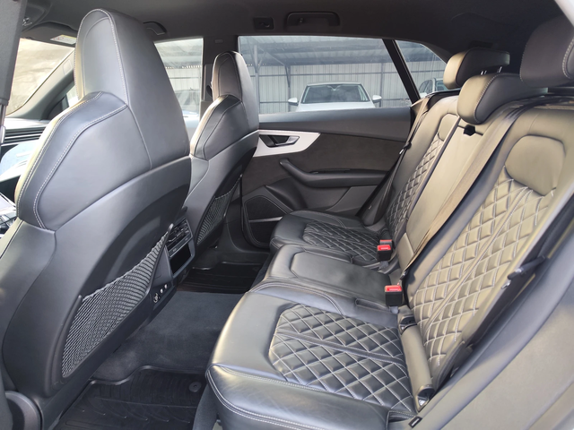 Audi SQ8 360CAM* B&Q* DISTRONIC* LAZER* RECARO* MEMORY* LIZ - автомобили, коли, обяви за нови и употребявани 6
