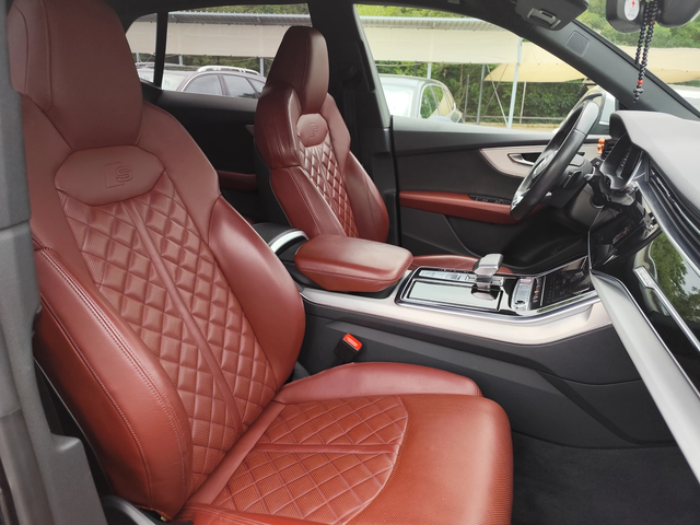 Audi SQ8 4.0HYBRID* QUATTRO* BI TURBO* BANG&OLUFSEN* EURO6D - автомобили, коли, обяви за нови и употребявани 12