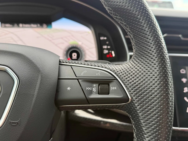 Audi SQ8 * 4.0 TFSI quattro * CARFAX * ЦЕНА ДО БГ - автомобили, коли, обяви за нови и употребявани 13