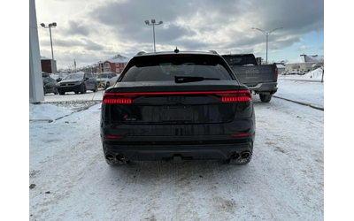 audi-sq8 - 3