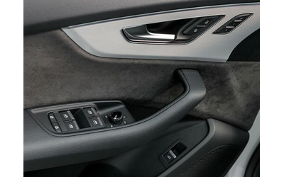 Audi SQ8 4.0 TDI quattro - автомобили, коли, обяви за нови и употребявани 8