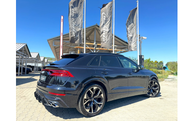audi-sq8 - 3