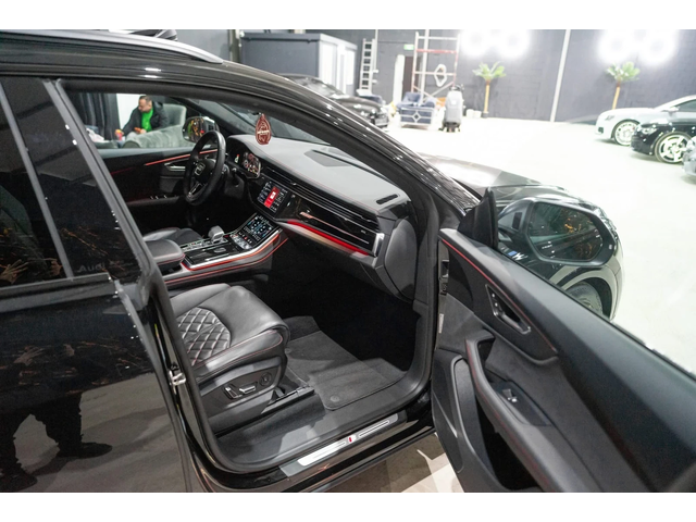 Audi SQ8 4.0TFSI BLACK LINE ПАНО ЧЕРВЕН КОНЕЦ ЛИЗИНГ 100% - автомобили, коли, обяви за нови и употребявани 12