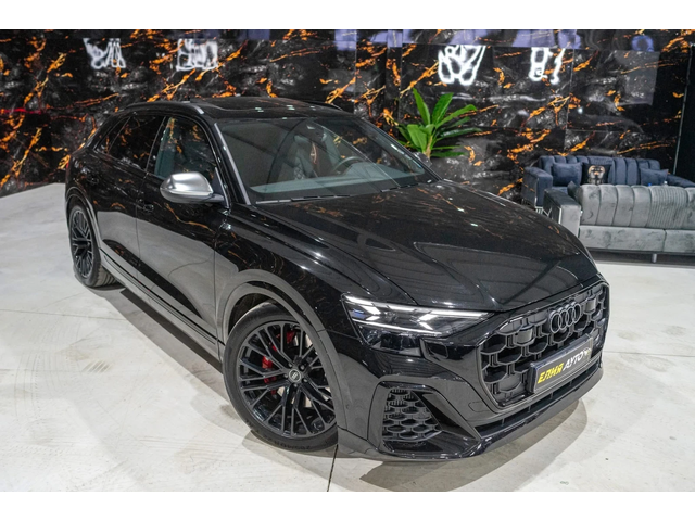 Audi SQ8 4.0TFSI BLACK LINE ПАНО ЧЕРВЕН КОНЕЦ ЛИЗИНГ 100% - автомобили, коли, обяви за нови и употребявани 1