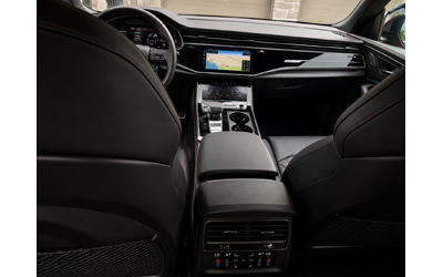 Audi SQ8 4.0L 8cyl AWD - автомобили, коли, обяви за нови и употребявани 8