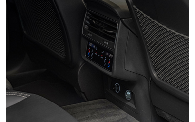 Audi SQ8 4.0TDI/Virtual/Обдухване/Distronic/Bang&Olufsen/4Zone - автомобили, коли, обяви за нови и употребявани 16