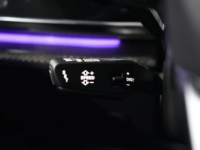 Audi SQ8 4.0 TFSI quattro* АвтоКредит* (Цена до БГ) - автомобили, коли, обяви за нови и употребявани 9