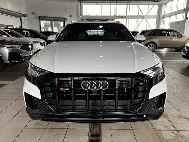 Audi SQ8 4.0T* BLACK OPTIC* МАСАЖ* ОБДУХВАНЕ* КРАЙНА ЦЕНА - автомобили, коли, обяви за нови и употребявани 0