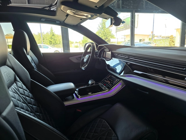 Audi SQ8 * RS interior* SQ8* Pano* B & O* 360* 22 inch* - автомобили, коли, обяви за нови и употребявани 11