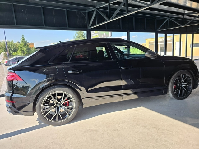 Audi SQ8 * RS interior* SQ8* Pano* B & O* 360* 22 inch* - автомобили, коли, обяви за нови и употребявани 3