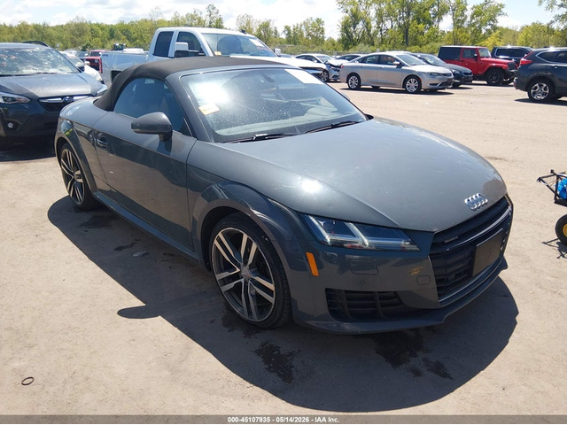 Audi Tt 2.0L I-4 DI, DOHC, VVT, TURBO, 220HP All Wheel Drive - автомобили, коли, обяви за нови и употребявани 0