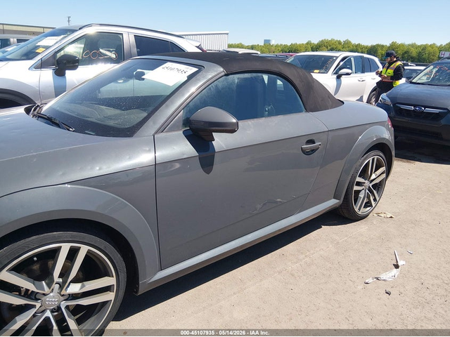 Audi Tt 2.0L I-4 DI, DOHC, VVT, TURBO, 220HP All Wheel Drive - автомобили, коли, обяви за нови и употребявани 13