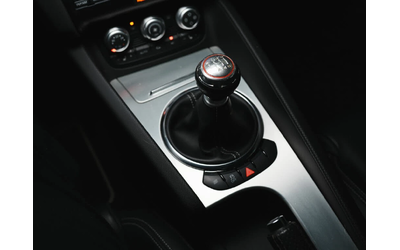 Audi Tt RS quattro 2.5T Ръчка* АвтоКредит* (ЦЕНА ДО БГ) - автомобили, коли, обяви за нови и употребявани 12