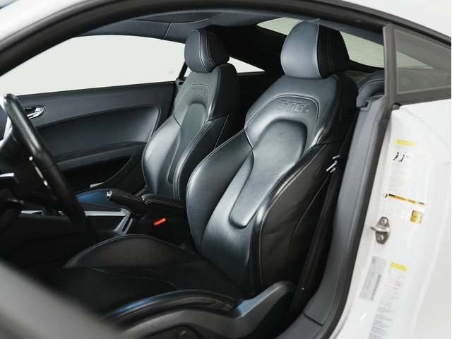 Audi Tt RS quattro 2.5T Ръчка* АвтоКредит* (ЦЕНА ДО БГ) - автомобили, коли, обяви за нови и употребявани 8