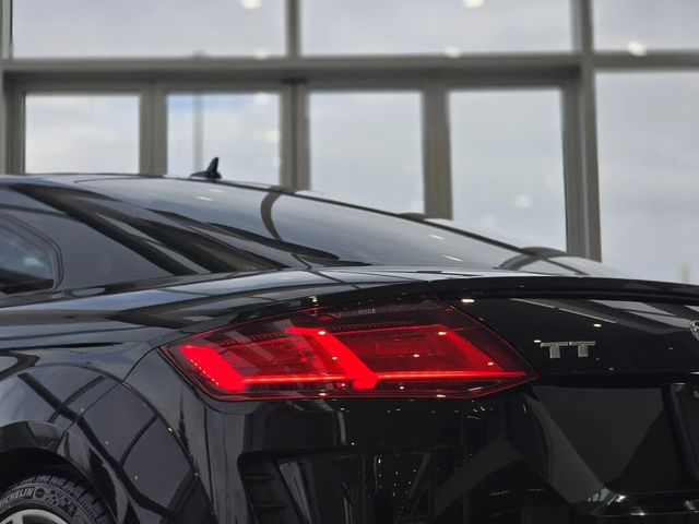 Audi Tt 2.0T* AвтоКредит * (ЦЕНА ДО БГ) - автомобили, коли, обяви за нови и употребявани 6