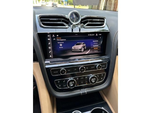 Bentley Bentayga Azure First Edition Naim Automatic Door Close - автомобили, коли, обяви за нови и употребявани 9