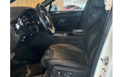 Bentley Bentayga V8 С РЕГИСТРАЦИЯ & АВТО КРЕДИТ - автомобили, коли, обяви за нови и употребявани 6