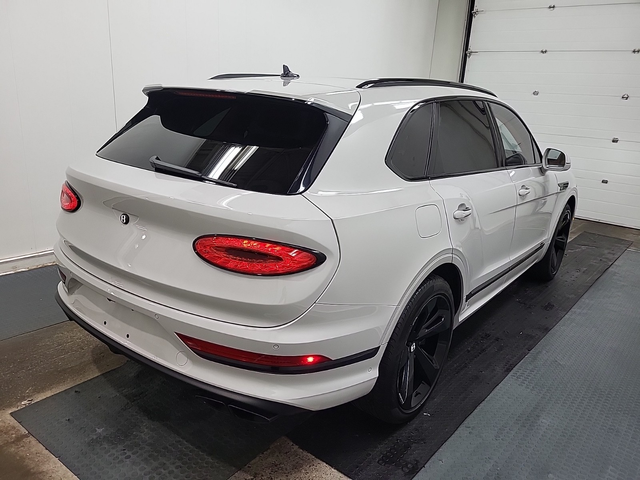 Bentley Bentayga 3L 6cyl AWD - автомобили, коли, обяви за нови и употребявани 2