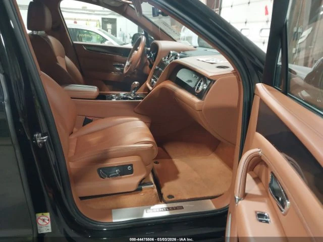 Bentley Bentayga * V8* FULL* - автомобили, коли, обяви за нови и употребявани 4