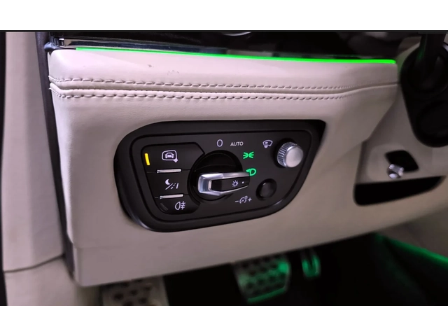 Bentley Bentayga W12 FULL - автомобили, коли, обяви за нови и употребявани 16