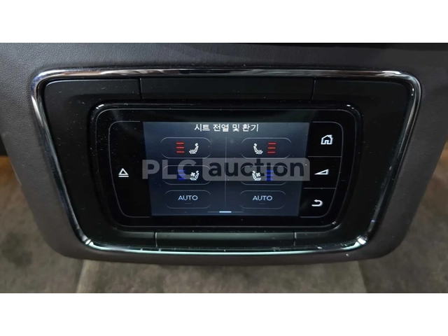 Bentley Bentayga - автомобили, коли, обяви за нови и употребявани 12