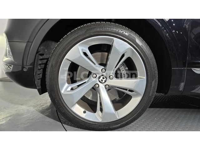 Bentley Bentayga - автомобили, коли, обяви за нови и употребявани 16