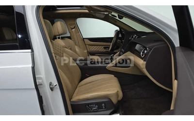 Bentley Bentayga FIRST EDITION - автомобили, коли, обяви за нови и употребявани 10