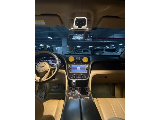 Bentley Bentayga FIRST EDITION | КРАЙНА ЦЕНА - автомобили, коли, обяви за нови и употребявани 4