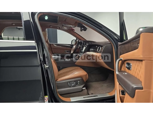 Bentley Bentayga - автомобили, коли, обяви за нови и употребявани 6