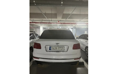bentley-bentayga - 2