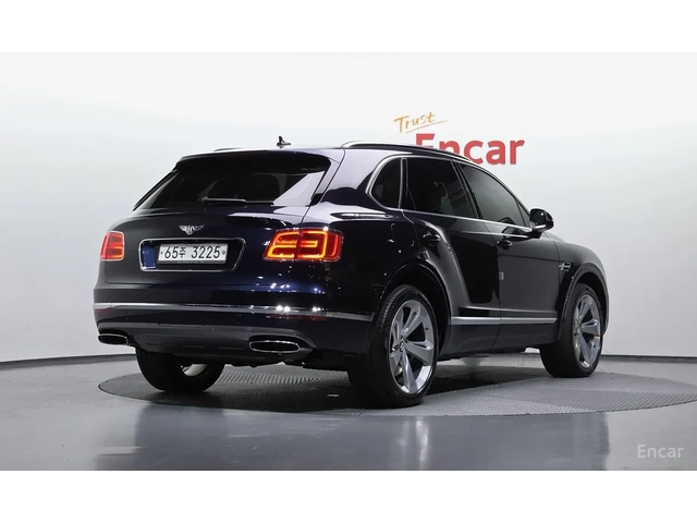 Bentley Bentayga W12 6.0* ОБДУХ* МАСАЖ* 360* HEAD-UP* КРАЙНА ЦЕНА - автомобили, коли, обяви за нови и употребявани 3