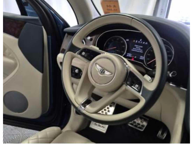 Bentley Bentayga 6.0L 12cyl AWD - автомобили, коли, обяви за нови и употребявани 4