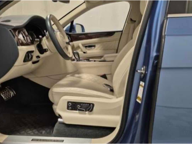 Bentley Bentayga 6.0L 12cyl AWD - автомобили, коли, обяви за нови и употребявани 8