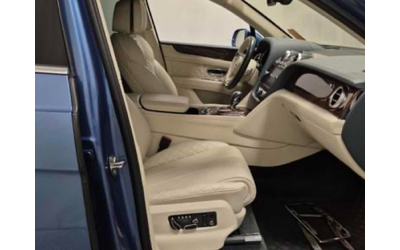 Bentley Bentayga 6.0L 12cyl AWD - автомобили, коли, обяви за нови и употребявани 9