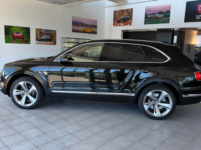 Bentley Bentayga 6.0L 12cyl AWD - автомобили, коли, обяви за нови и употребявани 1