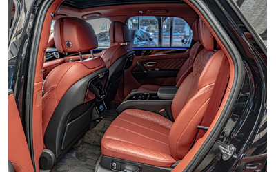 Bentley Bentayga 6.0TSI W12/Luxury Edition/Камера 360/Обдухване/Ambient/Side Assist - автомобили, коли, обяви за нови и употребявани 7