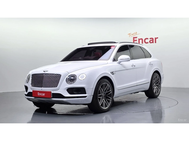 Bentley Bentayga 6.0* W12* DISTRONIC* 360* КАМЕРА* HUD* - автомобили, коли, обяви за нови и употребявани 0