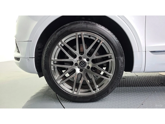 Bentley Bentayga 6.0* W12* DISTRONIC* 360* КАМЕРА* HUD* - автомобили, коли, обяви за нови и употребявани 15