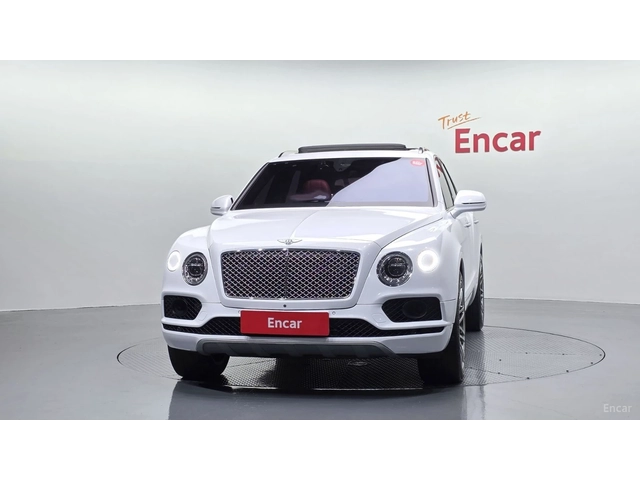 Bentley Bentayga 6.0* W12* DISTRONIC* 360* КАМЕРА* HUD* - автомобили, коли, обяви за нови и употребявани 1