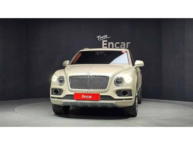Bentley Bentayga 6.0 W12 - автомобили, коли, обяви за нови и употребявани 2