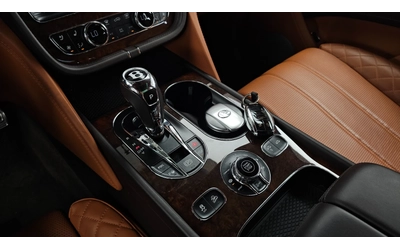 Bentley Bentayga 6.0 W12 - автомобили, коли, обяви за нови и употребявани 8
