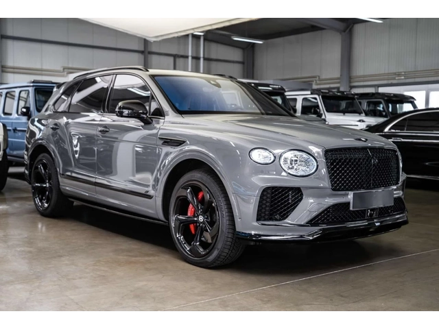Bentley Bentayga S V8* BLACK EDITION* - автомобили, коли, обяви за нови и употребявани 0